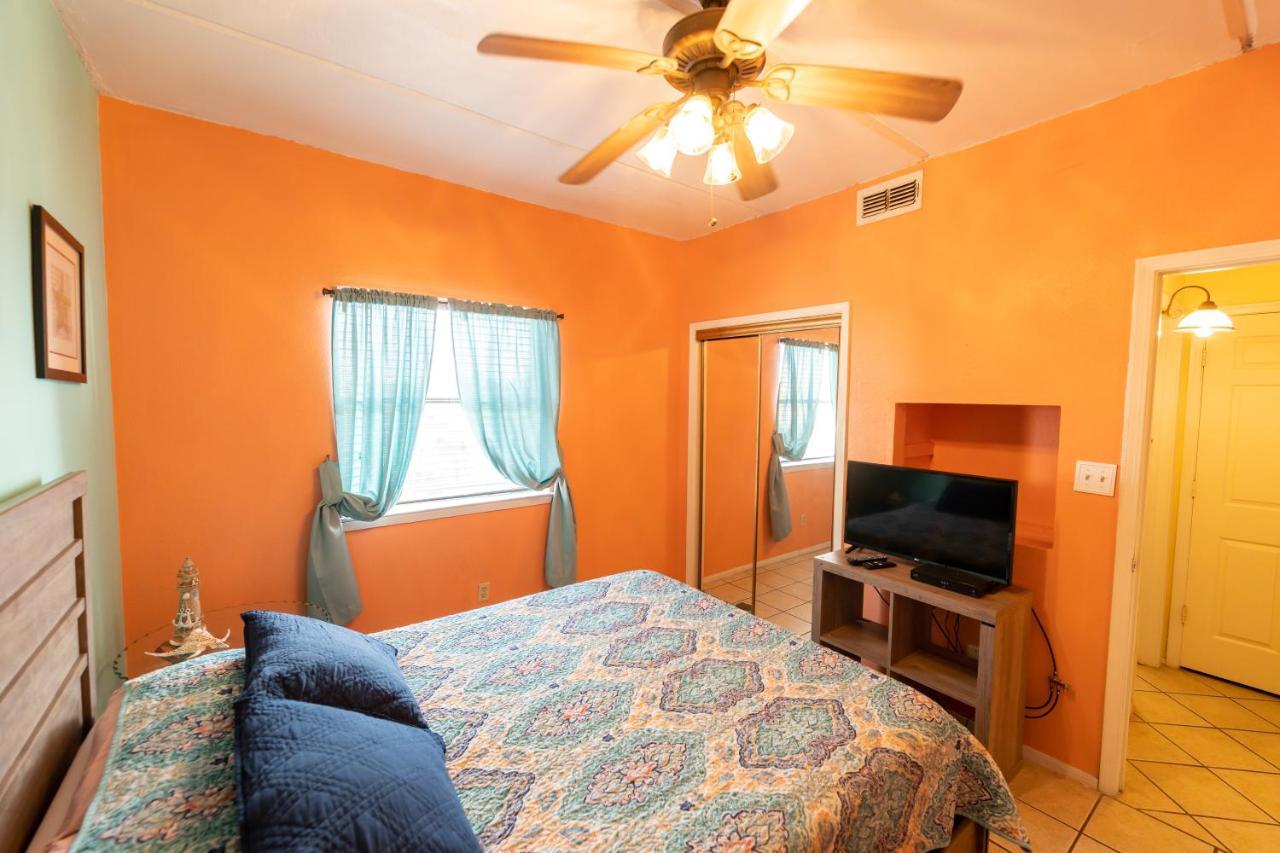 Affordable Spi Family Condo - Walking Distance To The Beach, Sleeps 6, Third Floor, 2025 Traveler Award South Padre Island Exterior foto